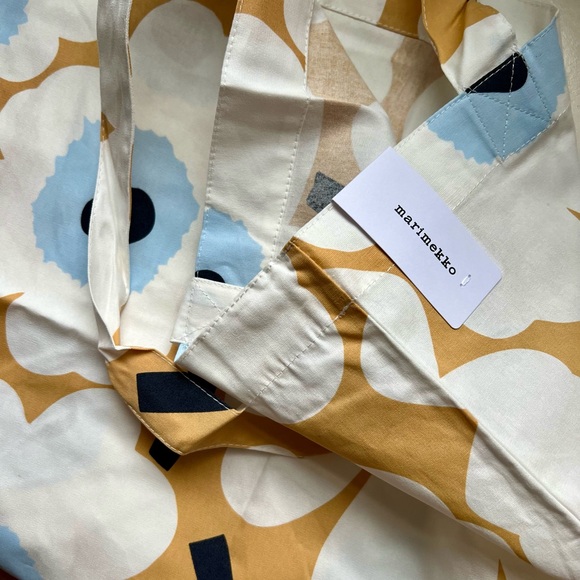 NWT - MARIMEKKO Tote Bag Pieni Unikko Canvas Cotton - Picture 2 of 3